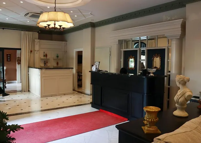 Dbd Bayrakli Hotel *