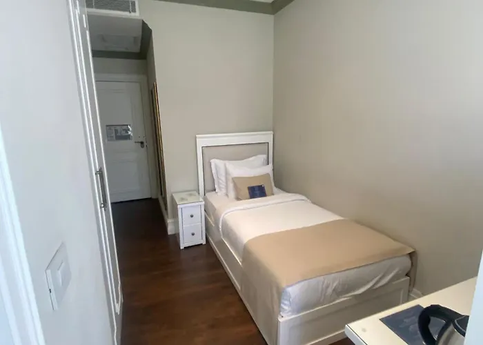 Hotel Dbd Bayrakli Izmir