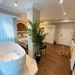 Dbd Bayrakli Hotel Smirne
