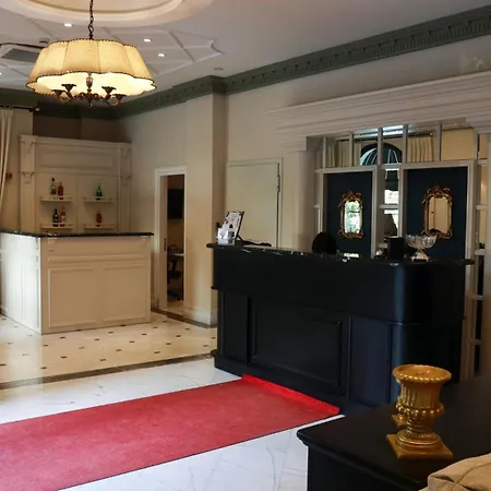 Dbd Bayrakli 酒店 *